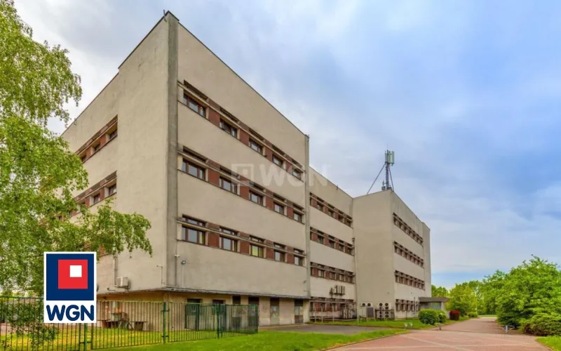 Obiekt biurowy na  sprzedaż Opole - Budynek na największym osiedlu miasta