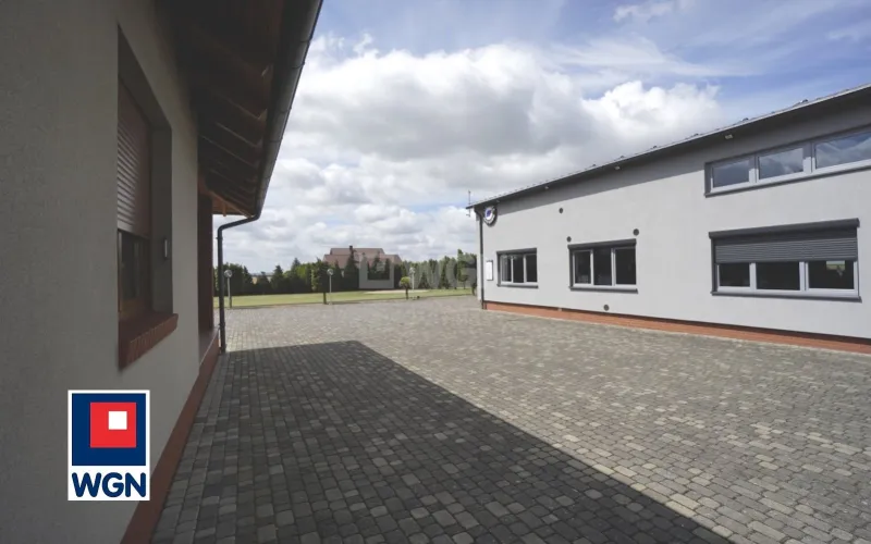 Obiekt warsztatowy na  sprzedaż Czołowo-Kolonia - Na sprzedaż renomowany serwis samochodowy.